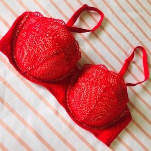 ❤️Final Price❤️VICTORIA SECRET SCARLETT red